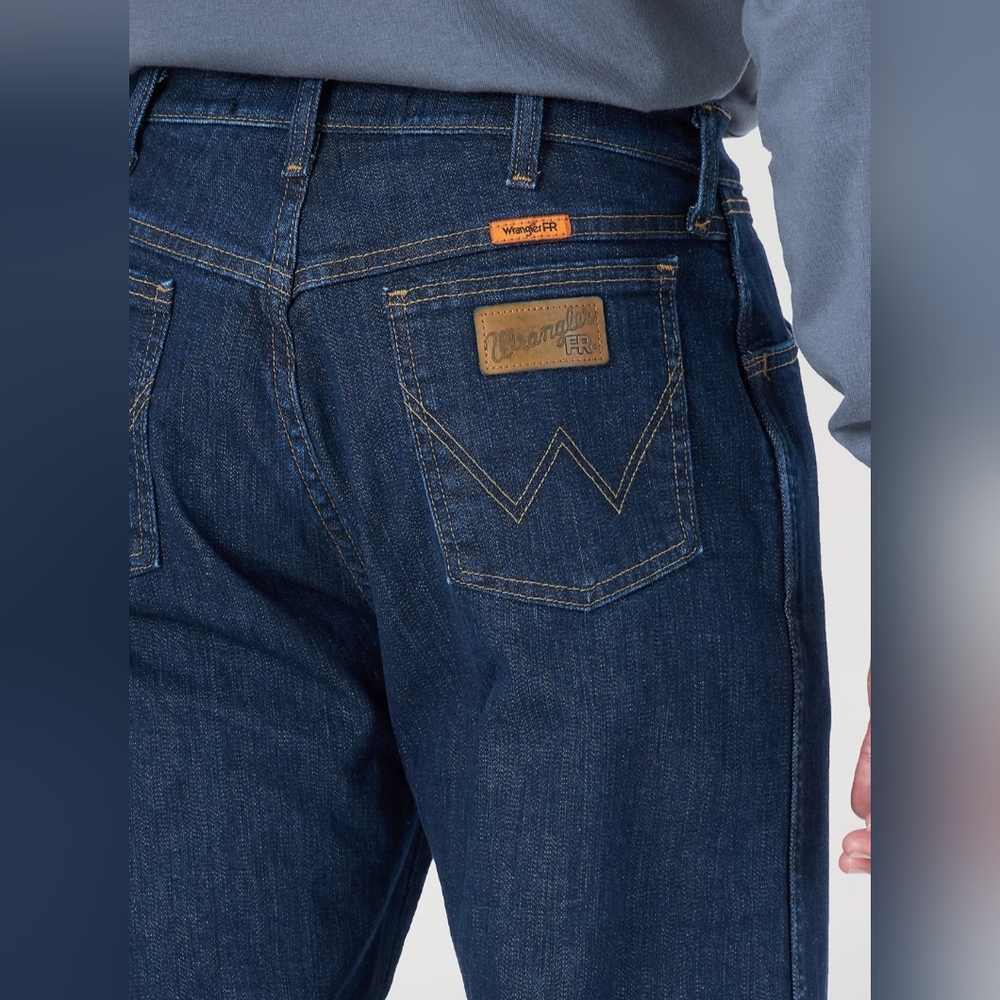 NWT Mens Wrangler FR "Flame Resistant"  13 Original Size 35/36 Work Jeans